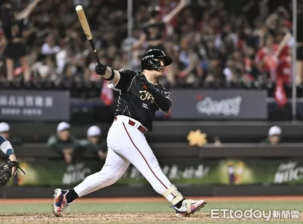 ▲▼中職陳子豪。（圖／記者李毓康攝）