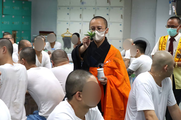 ▲▼台北監獄今(5)日辦理「孝道月灑淨贊普法會」。（圖／法務部矯正署提供）