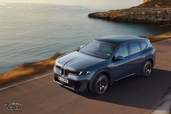 續航 805 公里、快充 400 kW　首款 Neue Klasse 量產車 BMW iX3 問世