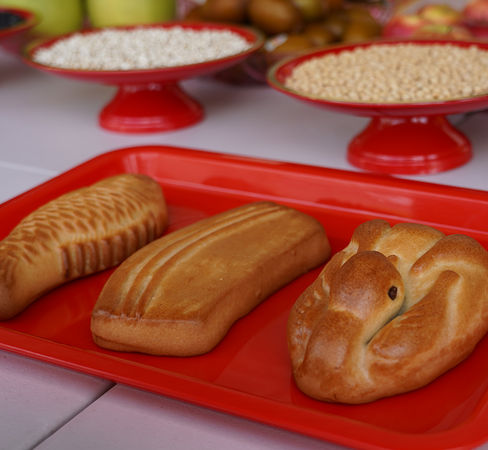 ▲▼美國在台協會（AIT）處長谷立言帶領同仁中元普渡。（圖／翻攝自Facebook／美國在台協會）