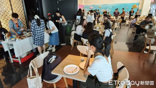 ▲▼▲金門盃咖啡沖煮競賽暨咖啡甜點派對。（圖／記者林名揚翻攝)