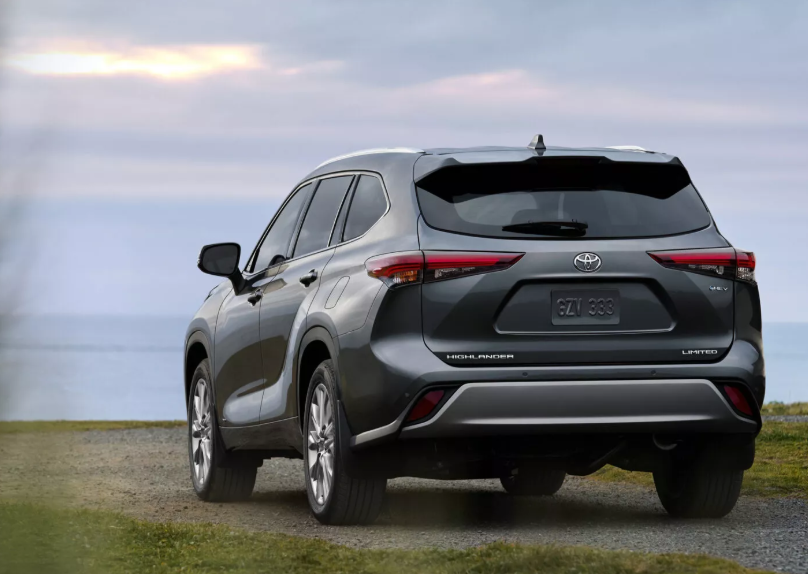 ▲TOYOTA稱為高級版RAV4的Highlander，北美推出最新年式。（圖／翻攝自TOYOTA）