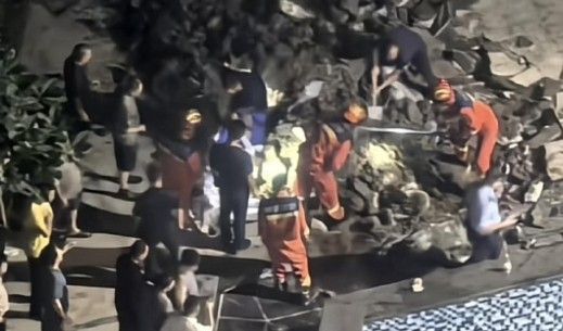 ▲▼女童疑被泳池排水口吸入身亡。（圖／翻攝自微博／）