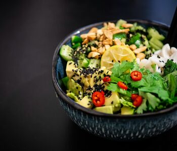 肌膚乾癢泛紅有解！營養師傳授「我的餐盤」　教你吃出好肌膚