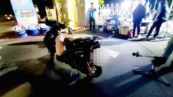 ▲桃園市龜山警方昨晚配合環保局於文化一路實施改裝噪音車輛聯合稽查勤務。（圖／龜山警方提供）