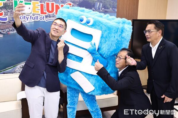 ▲日本吳市參訪基隆中元祭 謝國樑盼深化友誼共創交流。（圖／記者郭世賢翻攝）