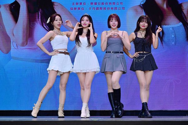 ▲李珠熙、禹洙漢、河智媛與朴昭映（左至右）四美現身讓粉絲HIGH爆。（圖／樂曜日）