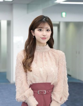 ▲▼日本氣象新聞公司（Weather News / WNI）氣象主播小林李衣奈。（圖／翻攝自instagram／riena_kobayashi）