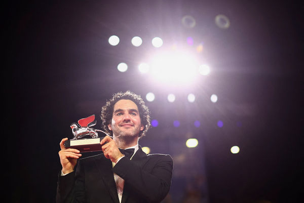 ▲《重擊人生》（The Smashing Machine），獲得本屆威尼斯影展「最佳導演」的銀熊獎，導演班尼沙夫戴（Benny Safdie）。（圖／路透）