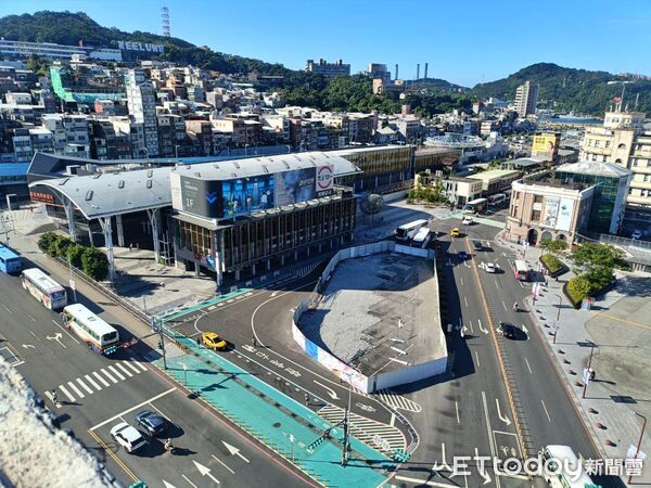 ▲基隆國光臨時站功成身退。（圖／記者郭世賢翻攝）