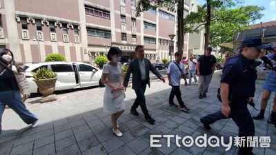 快訊／四處奔走籌7千萬救夫！柯文哲終於點頭　陳佩琪現身辦保了