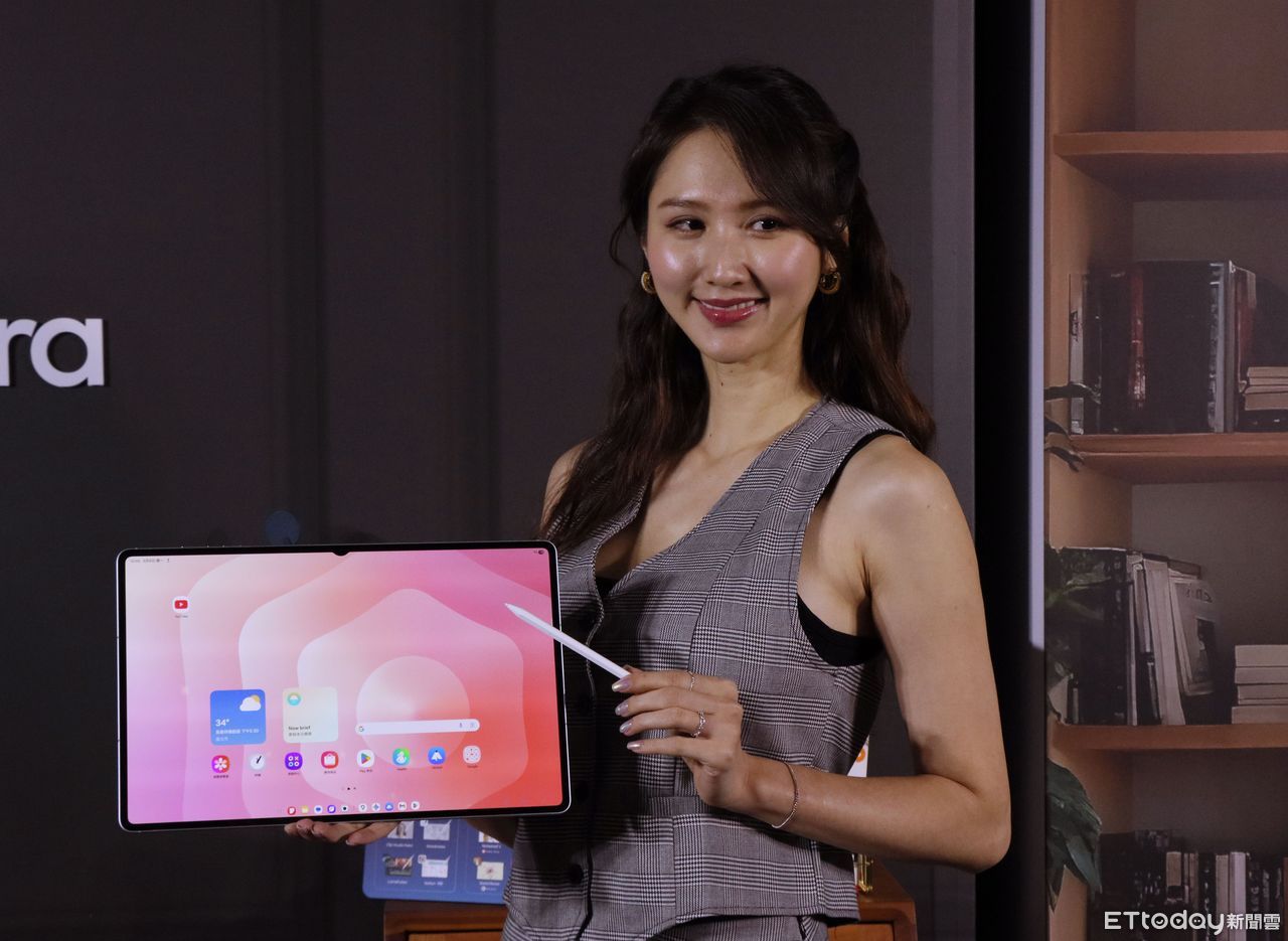 ▲▼   Galaxy Tab S10 Lite、Galaxy Tab S11     。（圖／記者蘇晟彥攝）