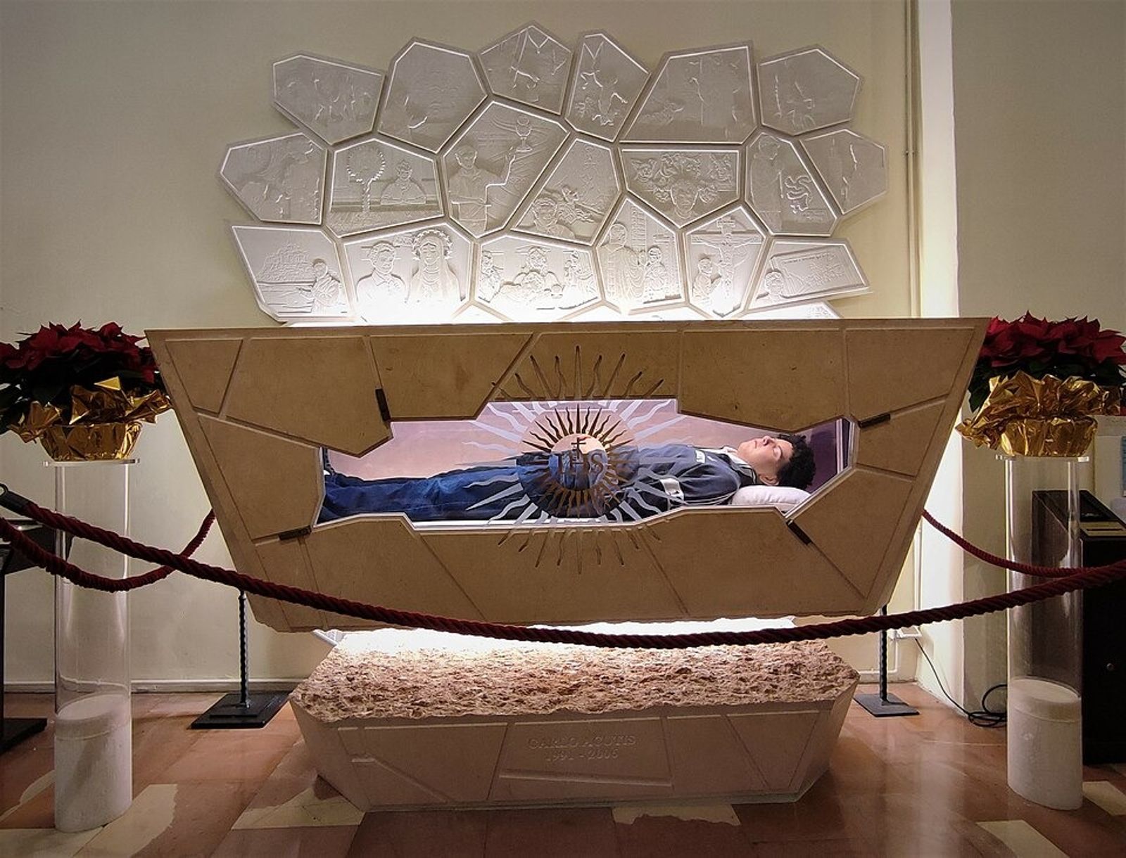 「上帝的網紅」阿庫蒂斯封聖！　15歲電腦奇才成首位千禧世代聖人