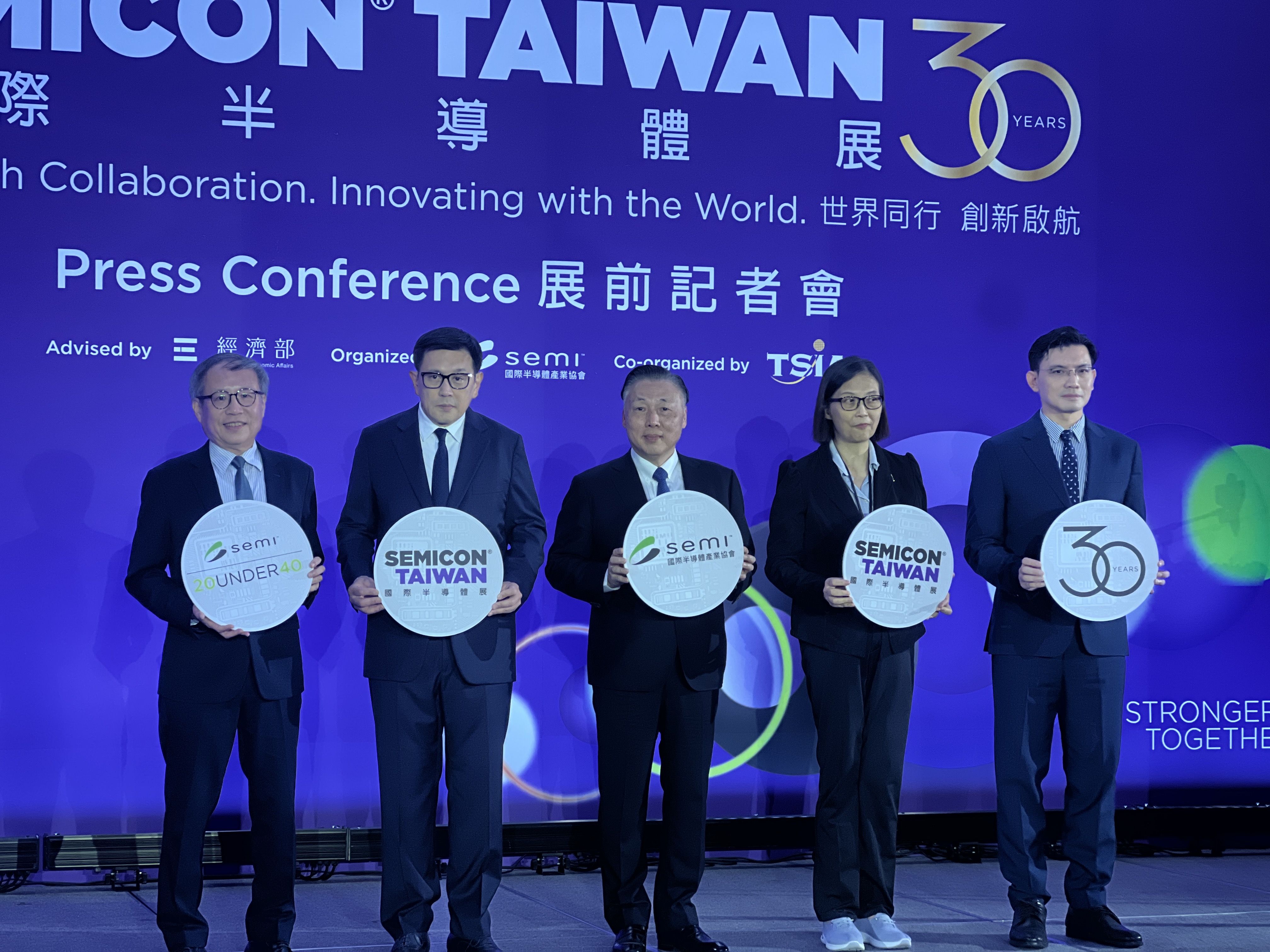 ▲▼SEMI全球董事會執行委員會主席、日月光半導體執行長吳田玉（中）今日出席SEMICON開幕前記者會。（圖／記者高兆麟攝）
