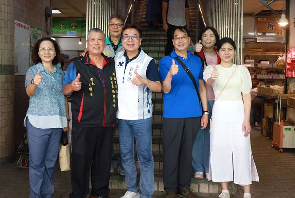 ▲新北市場中元節品項供應穩定 副市長劉和然關心庶民經濟。（圖／新北市市場處提供）