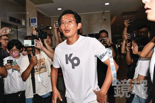 白營認為，黃國昌（圖）雖然是現任主席，但柯文哲是民眾黨的「唯一太陽」，即便不是主席一樣有十足影響力。（鏡報李智為）