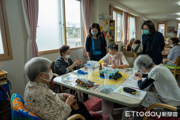 ▲嘉藥USR團隊赴日本北海道交流長照制度與農業技術，期盼將成果應用於台灣社區。（記者林東良翻攝，下同）