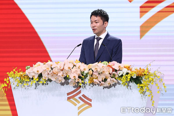 ▲新任運動部長李洋出席揭牌暨布達典禮。（圖／記者林敬旻攝）