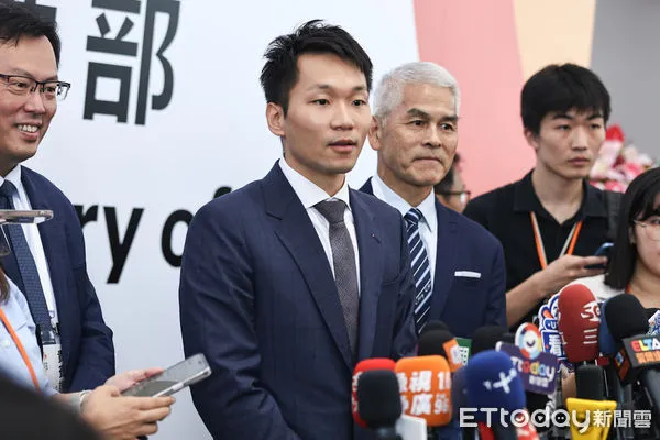 ▲新任運動部長李洋受訪。（圖／記者林敬旻攝）