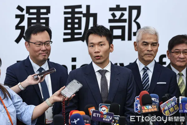 ▲新任運動部長李洋受訪。（圖／記者林敬旻攝）