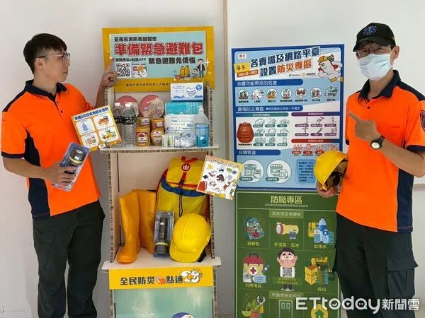 ▲台南市消防局與遠東百貨合作推出「防災專櫃」，讓防災觀念走進市民日常生活。（記者林東良翻攝，下同）