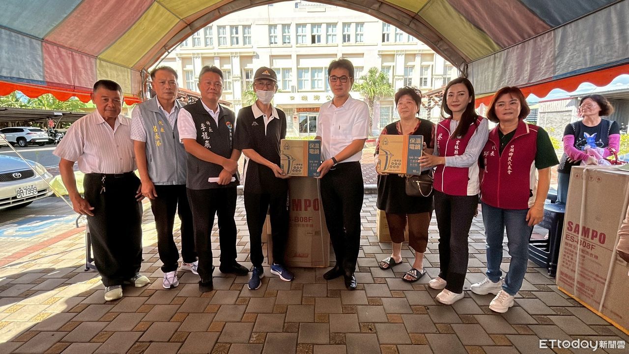 雲林災戶生活陷困境　民進黨雲林縣黨部聯手各界送暖