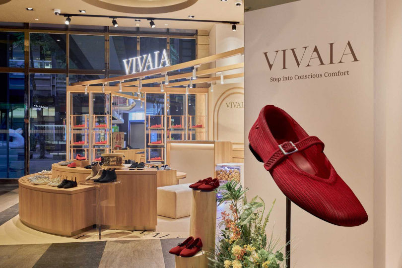 女星愛鞋盤點！Jennie私服愛到翻、Bella Hadid街拍天天穿，宋慧喬同款增高顯腿細