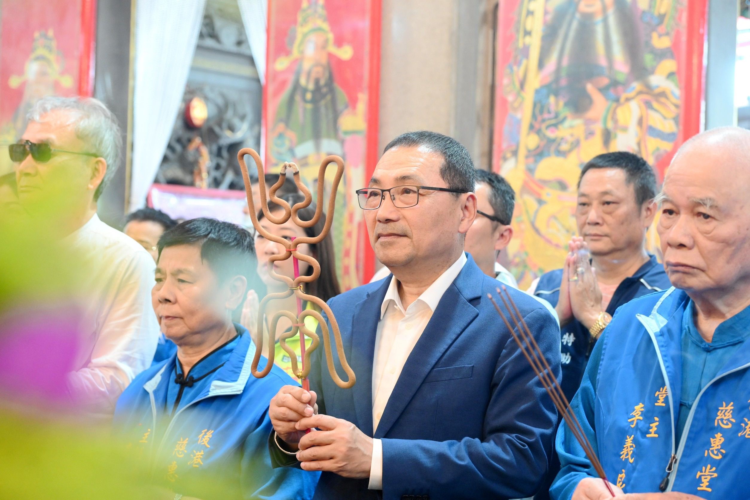 ▲侯友宜赴新莊參拜瑤池金母。（圖／新北市新聞局提供）