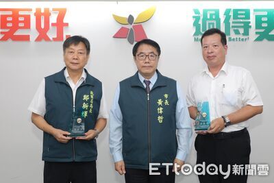 全國科展台南奪佳績！市政會議獻獎　黃偉哲肯定學子科研實力