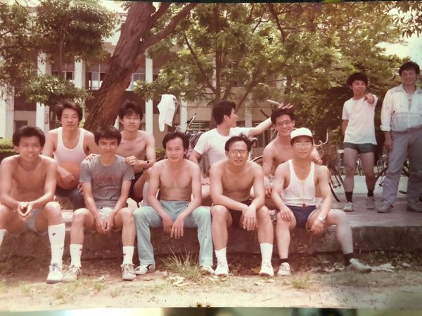 ▲▼賴清德在高中、大學時期，是籃球隊前鋒。（圖／資料照）