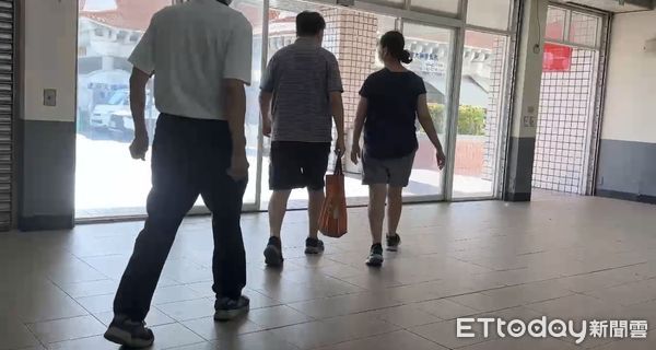 ▲▼台積電外包商陳屍麥當勞廁所！檢相驗查死因　家屬接噩耗悲認屍          。（圖／記者陳宏瑞攝）