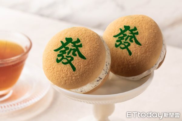 ▲▼BAC今年推出「客製化雪芙蕾禮盒」。（圖／BAC提供）