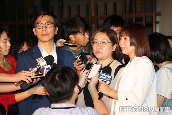 ▲▼總統賴清德宴請派系立委，鍾佳濱、陳培瑜、張雅琳出面受訪。（圖／記者徐文彬攝）