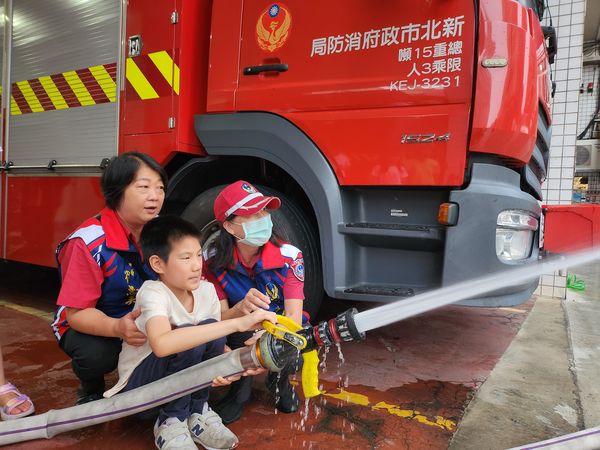 ▲新北「一日服務心體驗」。（圖／新北市社會局提供）