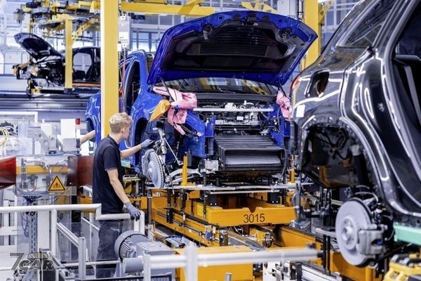 迎接史上最大產品攻勢　Mercedes-Benz 宣佈啟動「Next Level Production」計畫