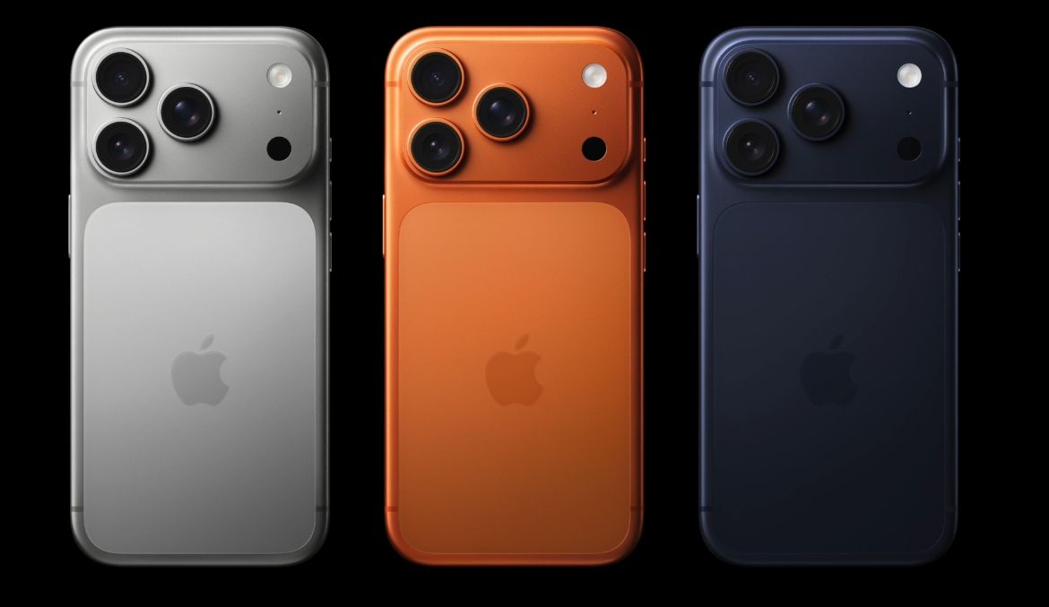 ▲▼iPhone 17 Pro宇宙橙慘淪迷因。（圖／取自APPLE官網）