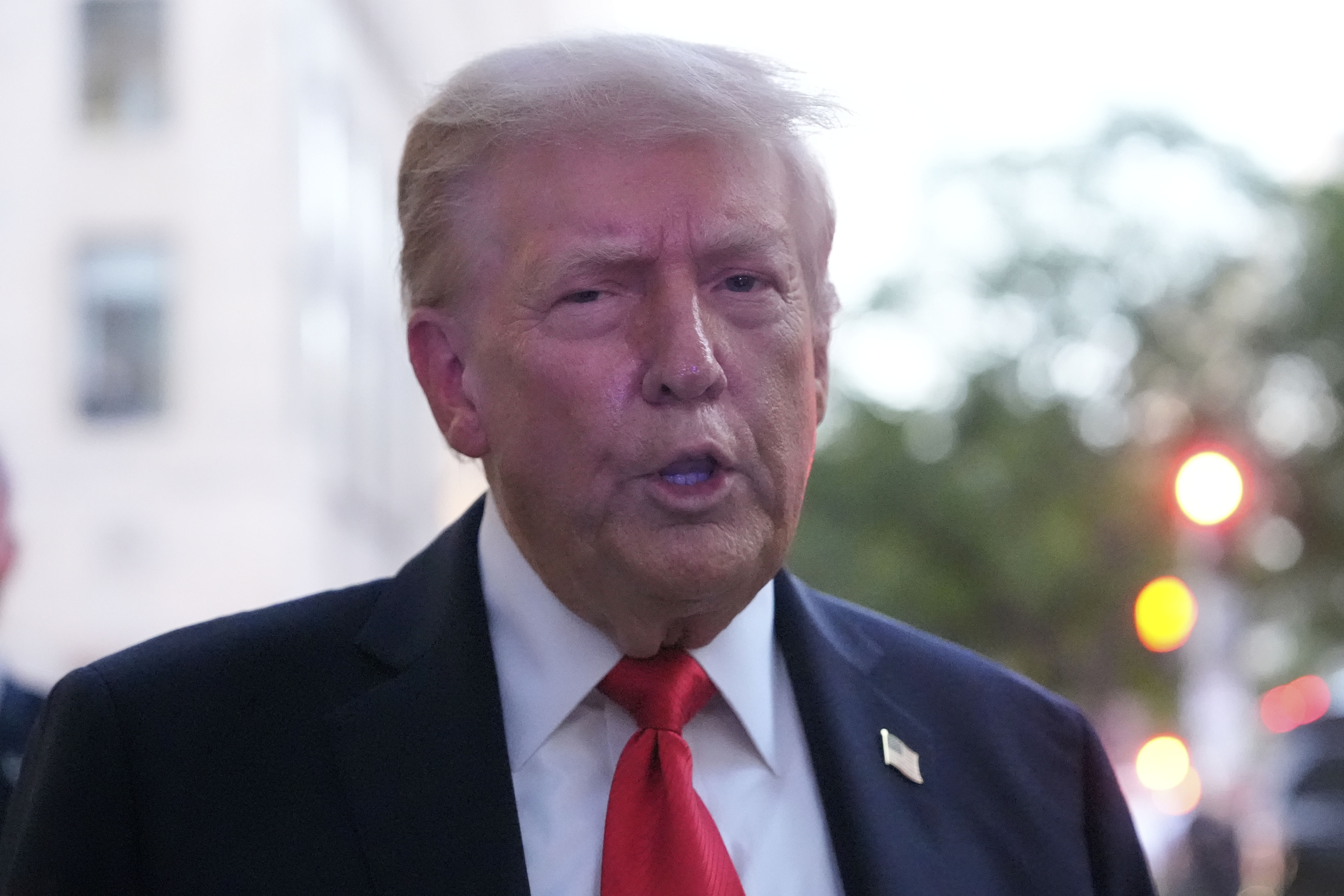 ▲▼美國總統川普暫時凍結數十億美元對外援助。（圖／達志影像／美聯社）