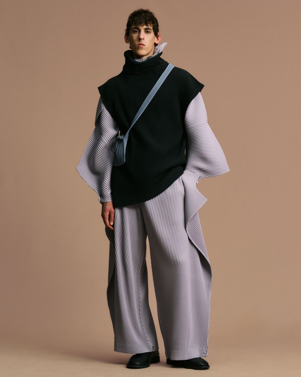 ▲▼    ISSEY MIYAKE 與男裝支線 HOMME PLISS&Eacute; ISSEY MIYAKE       。（圖／品牌提供）