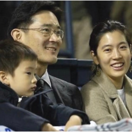 ▲▼李志浩為李在鎔、林世玲之間的長子。（圖／翻攝自韓網）