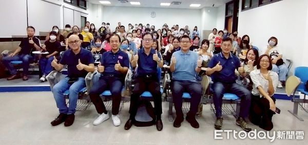 ▲美和科技大學社會工作系嘉義班新生座談會。（圖／美和科大提供）
