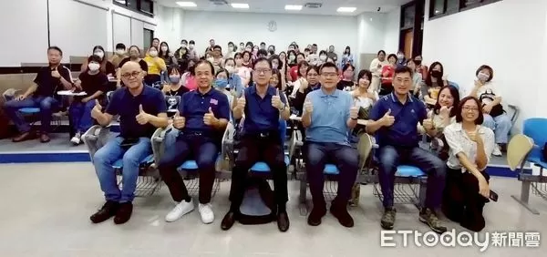 ▲美和科技大學社會工作系嘉義班新生座談會。（圖／美和科大提供）