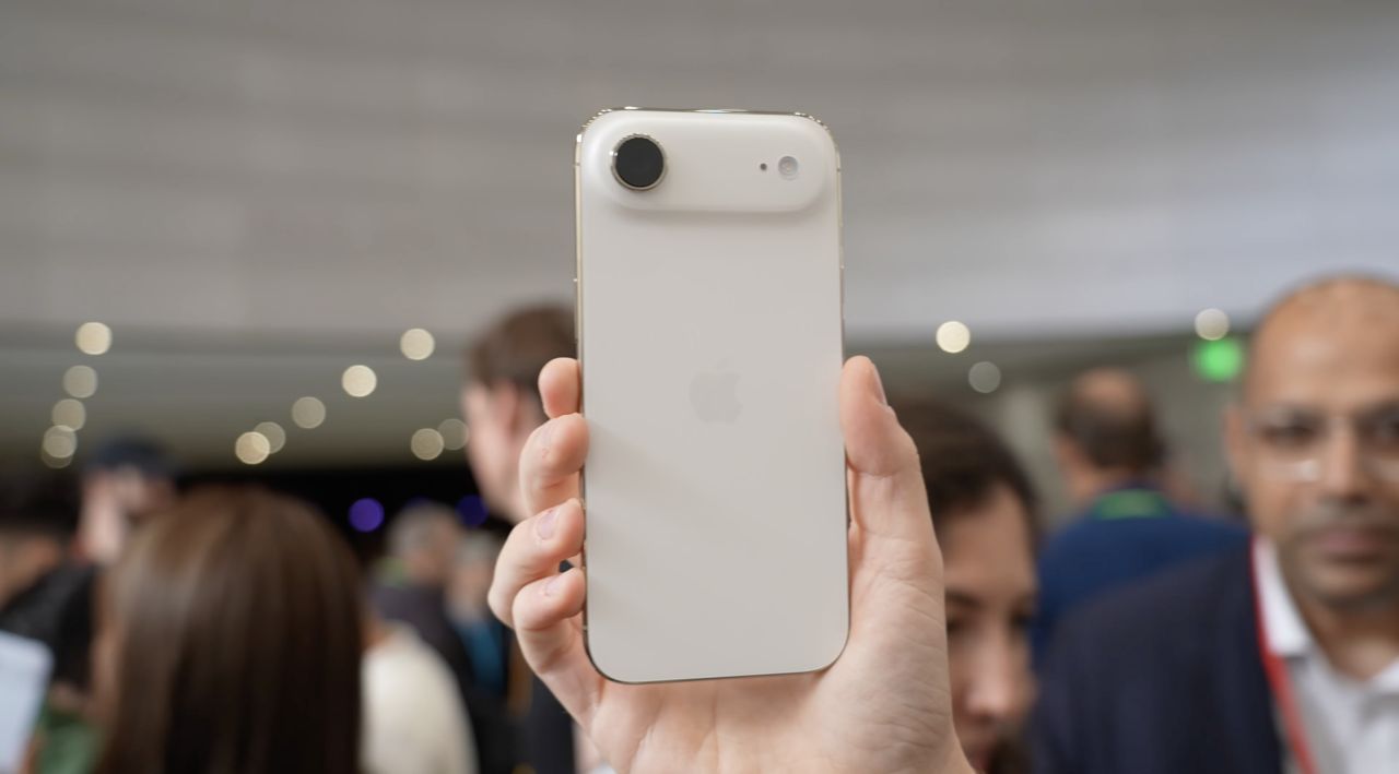 外媒搶先開箱iPhone Air！外觀與效能一次看