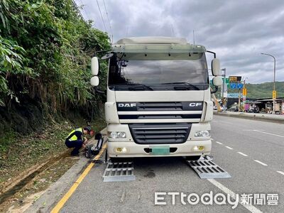 瑞芳警台2線「移動地磅」上路　嚴查砂石車、大貨車超載超速