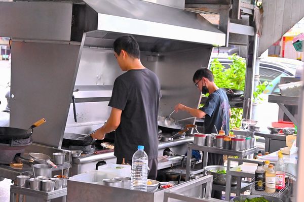 ▲▼原味鴨肉飯。（圖／部落客橘子狗愛吃糖授權提供）