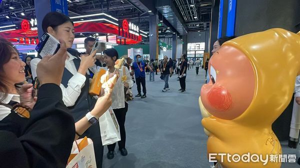 ▲▼ 泡泡瑪特、LABUBU、星星人、2025北京服貿會            。（圖／記者任以芳攝）