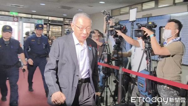 ▲▼柯文哲11日現身台北地院開庭。（圖／記者黃哲民攝，下同）