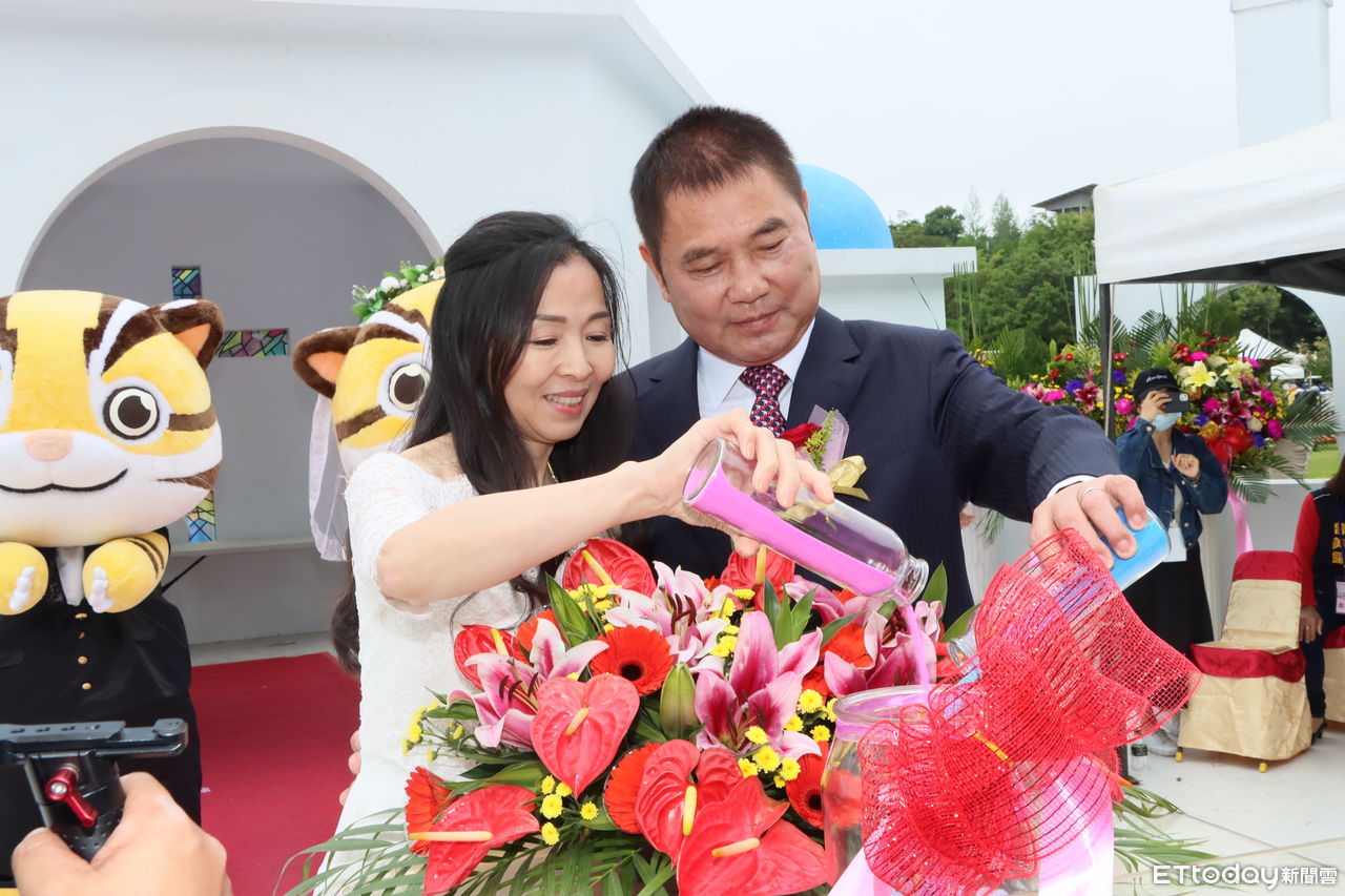 存款逾3億成焦點　鍾東錦：娶到好老婆！每年申報被都凌遲一次