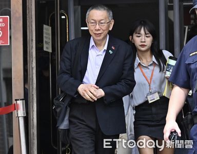 稱柯文哲「前領導」被酸 北市政風處認了有疏失