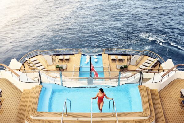 ▲Luminara2025年7月3日在歐洲地中海蒙地卡羅首航。（圖／飛肯旅行社提供）