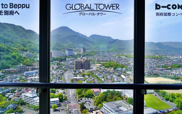 ▲▼世界之塔 Global Tower。（圖／部落客Mika出走美食日誌授權提供）